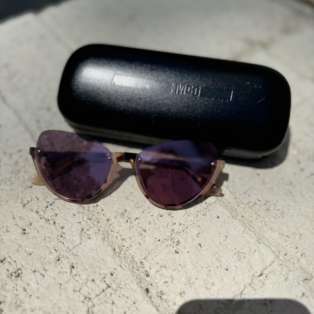 Alexander McQueen sunglasses